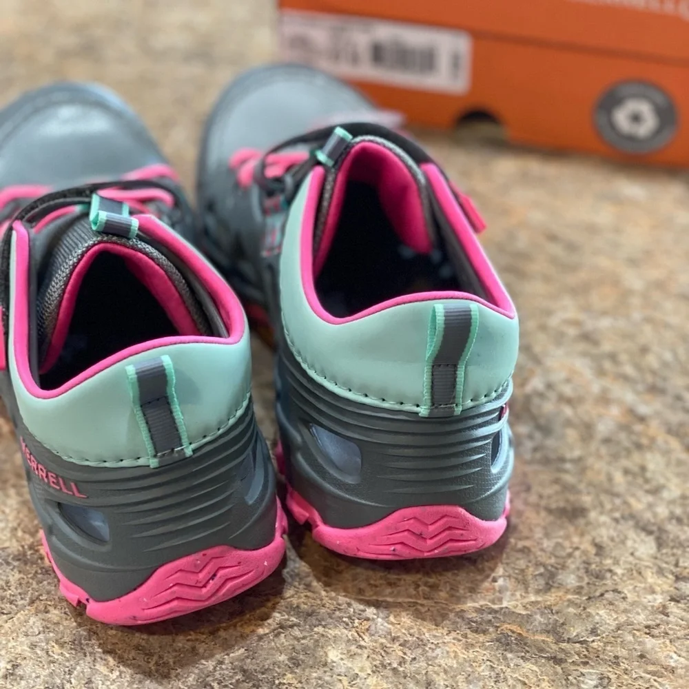 New Girls Merrell Water Shoes